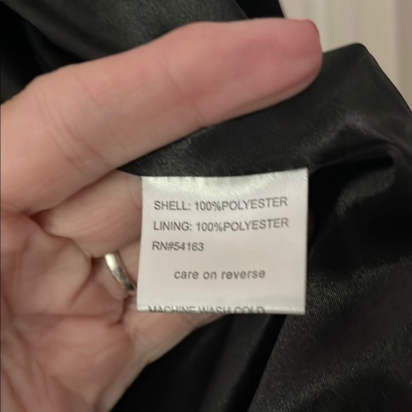 Calvin Klein Black Trench Coat with Structured Shoulders - Picture 6 of 7